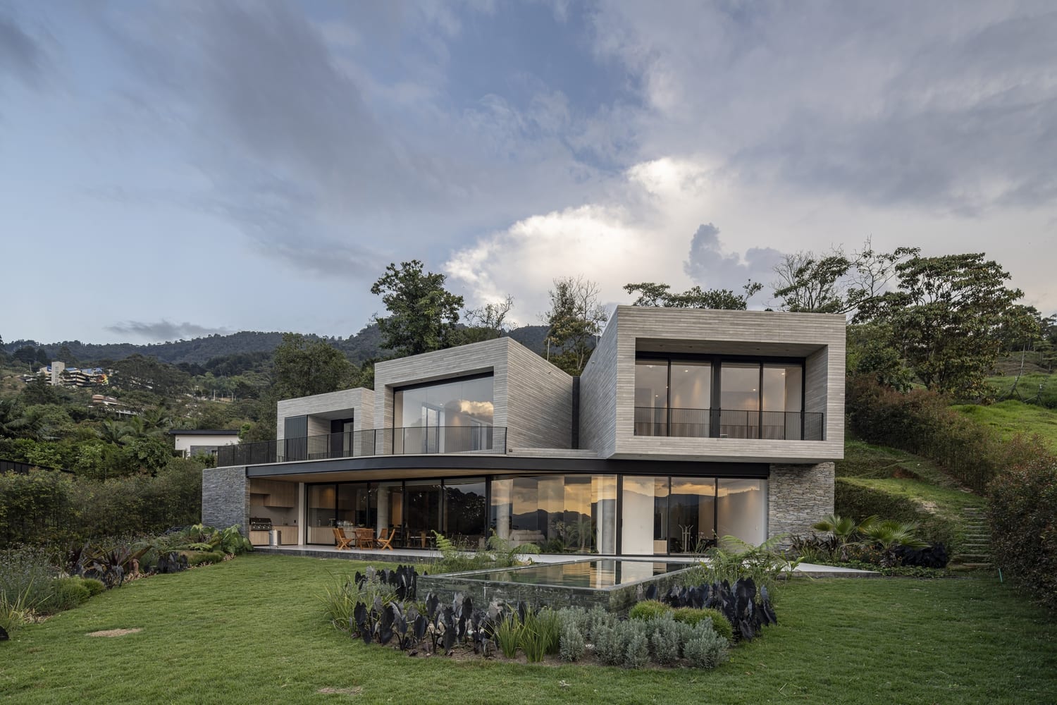 Casa W y A — Integración con el entorno natural